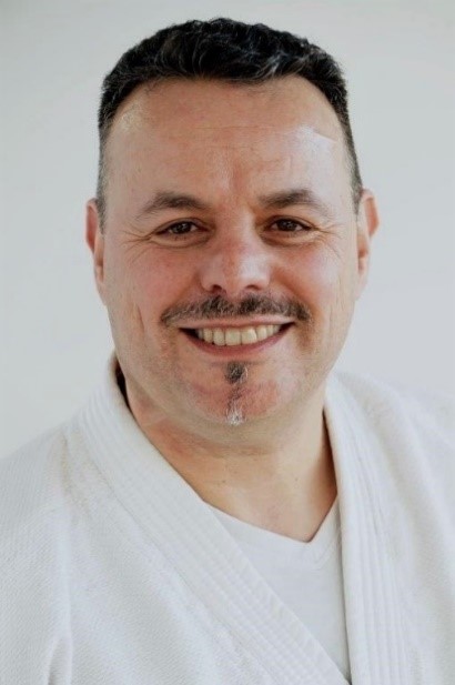 1. Vorsitzender Christoph Bell - Aikido Union Baden-Württemberg 1. Vorsitzender Christoph Bell, Aikido Union Baden-Würtemmberg