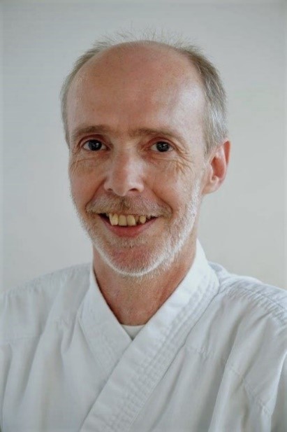 Referent für Öffentlichkeitsarbeit Stephan Hopf - Aikido Union Baden-Württemberg Referent für Öffentlichkeitsarbeit Stephan Hopf , Aikido Union Baden-Würtemmberg